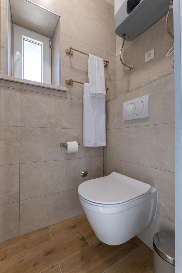 Palace Luxury Suites Сплит Екстериор снимка