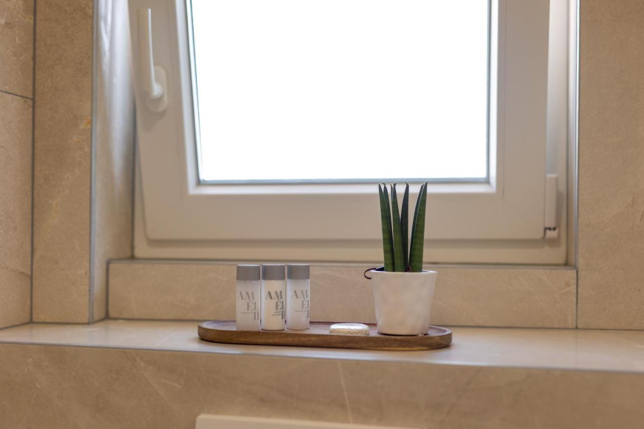 Palace Luxury Suites Сплит Екстериор снимка