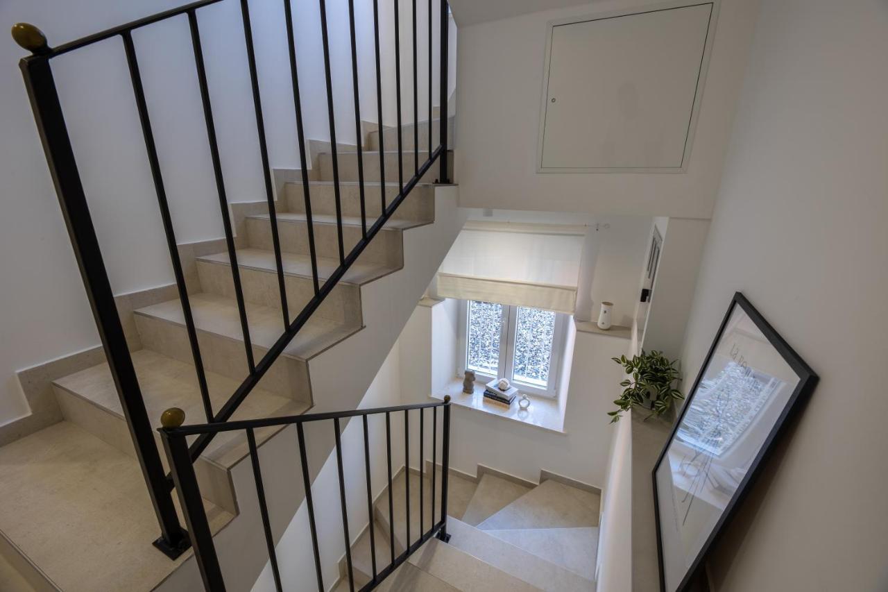 Palace Luxury Suites Сплит Екстериор снимка