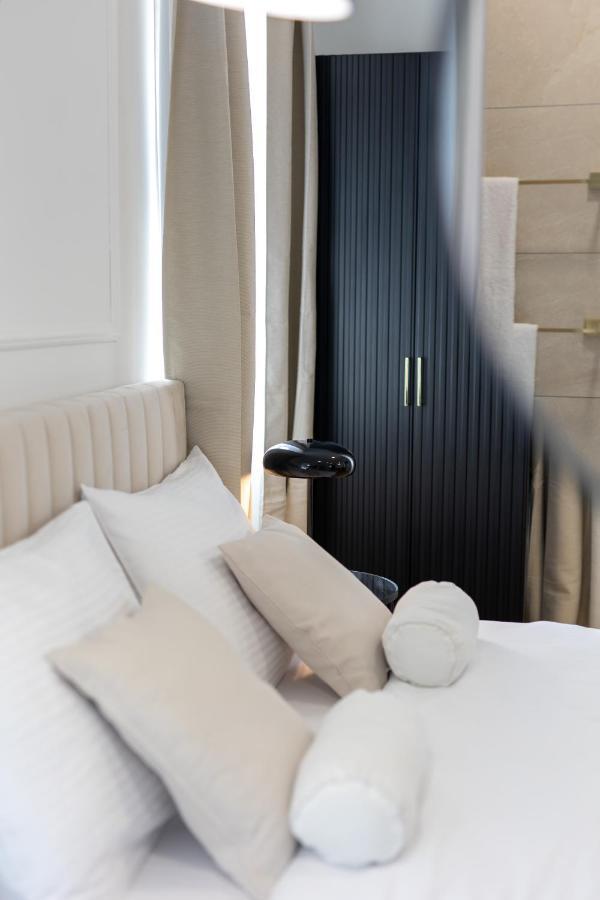 Palace Luxury Suites Сплит Екстериор снимка