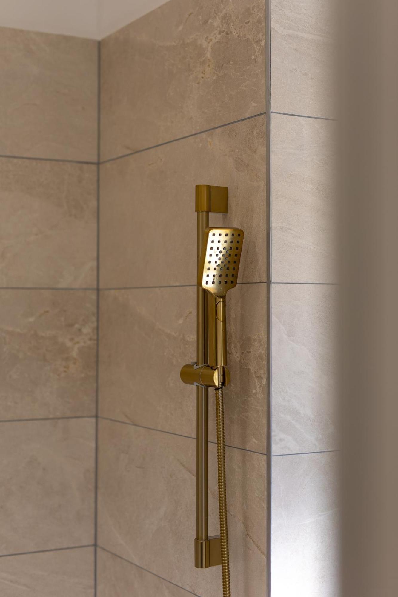 Palace Luxury Suites Сплит Екстериор снимка